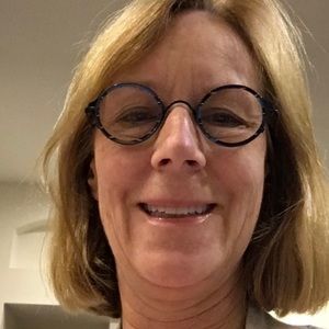 Meet your Posher, Brenda